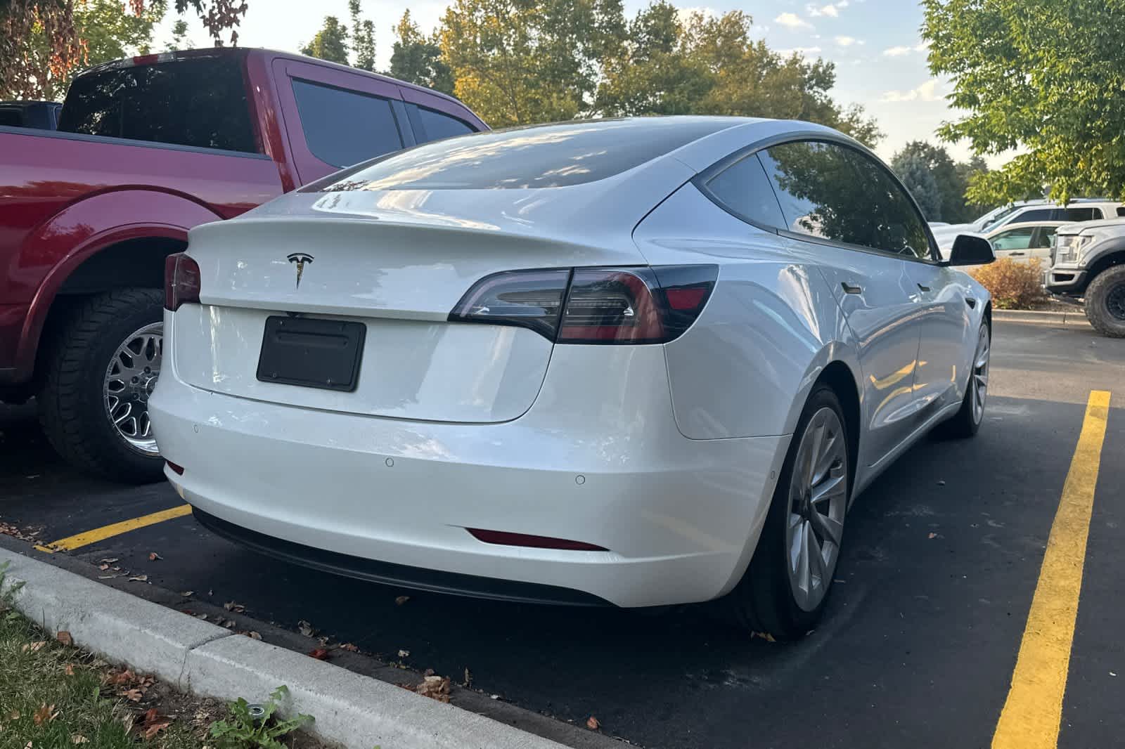 Thumbnail: 2021 Tesla Model 3 - 2