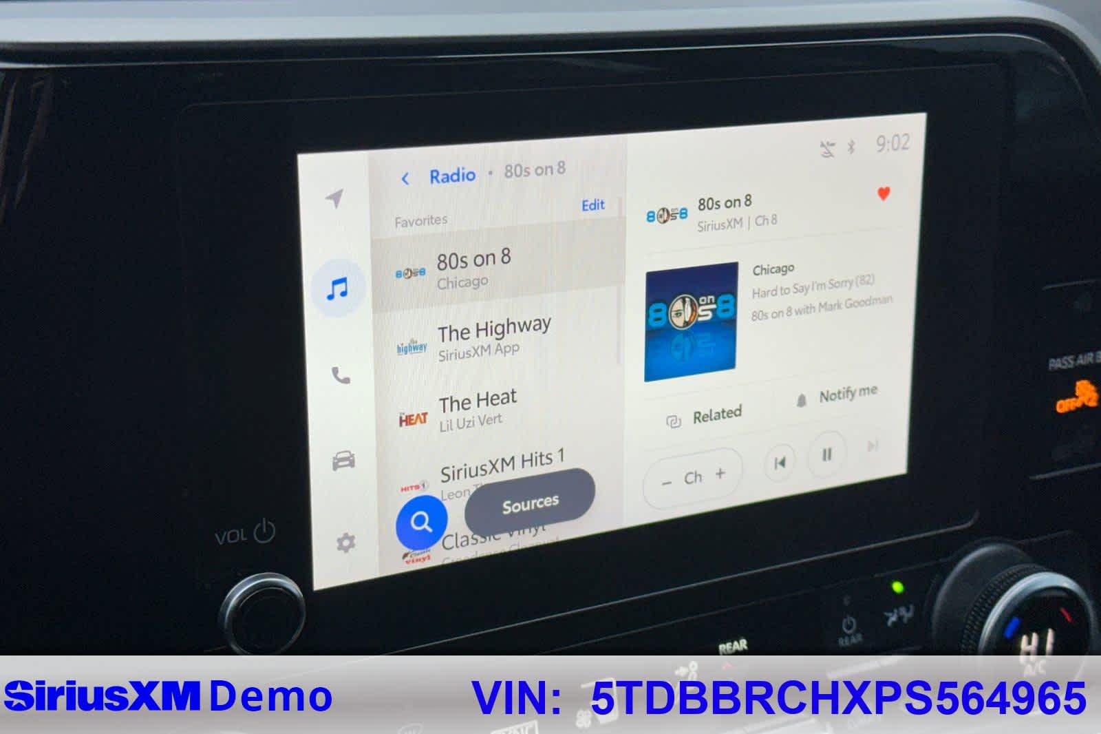 Thumbnail: 2023 Toyota Highlander - 29