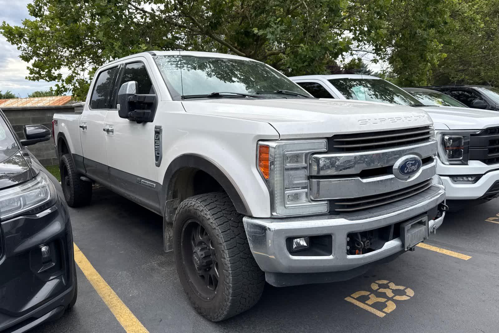 Thumbnail: 2017 Ford F-350 - 3