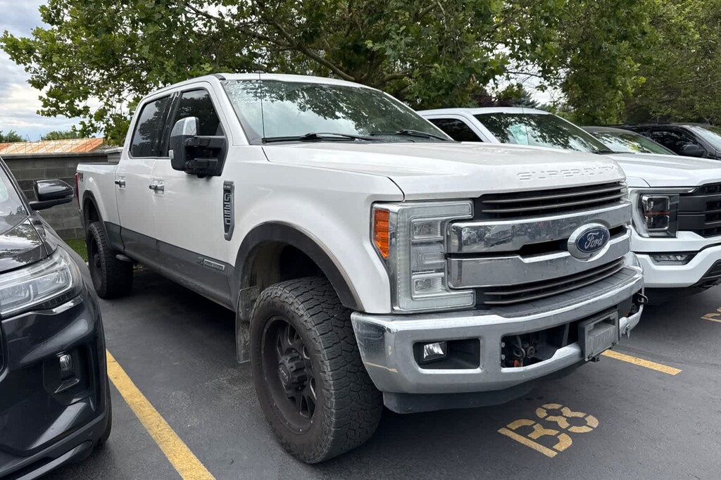 Used 2017 Ford F-350 King Ranch Truck Crew Cab