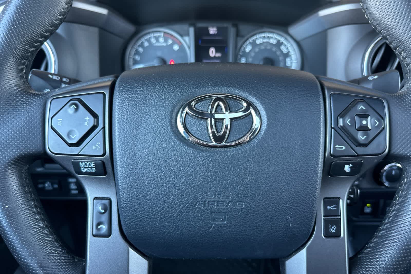 Thumbnail: 2019 Toyota Tacoma - 22