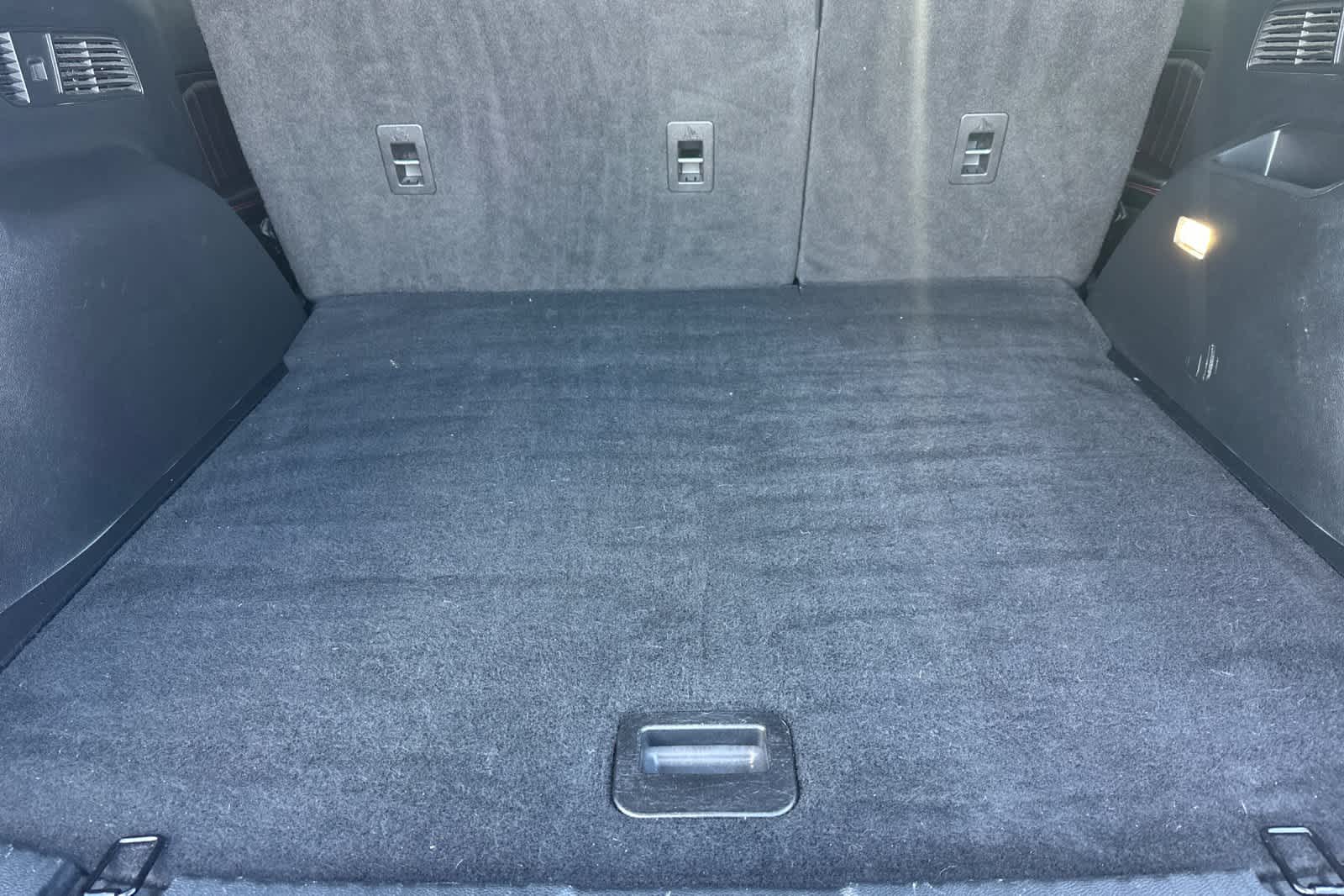 Thumbnail: 2022 Ford Edge - 15