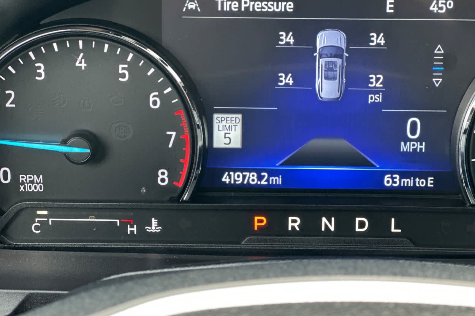 Thumbnail: 2022 Ford Explorer - 27