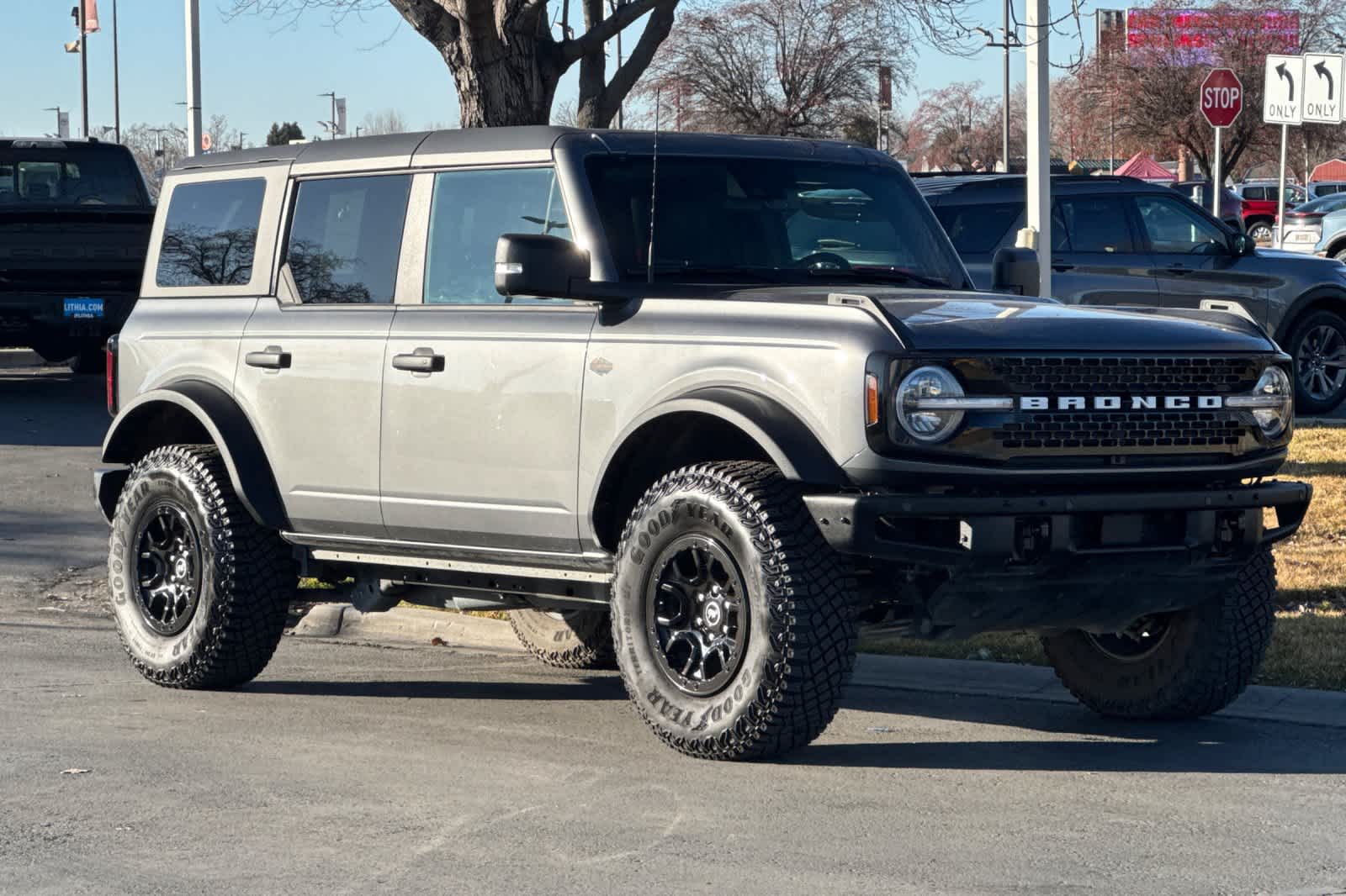 Thumbnail: 2024 Ford Bronco - 9