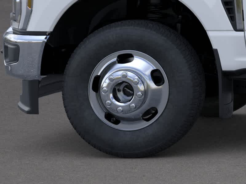 Thumbnail: 2026 Ford F-350 - 19