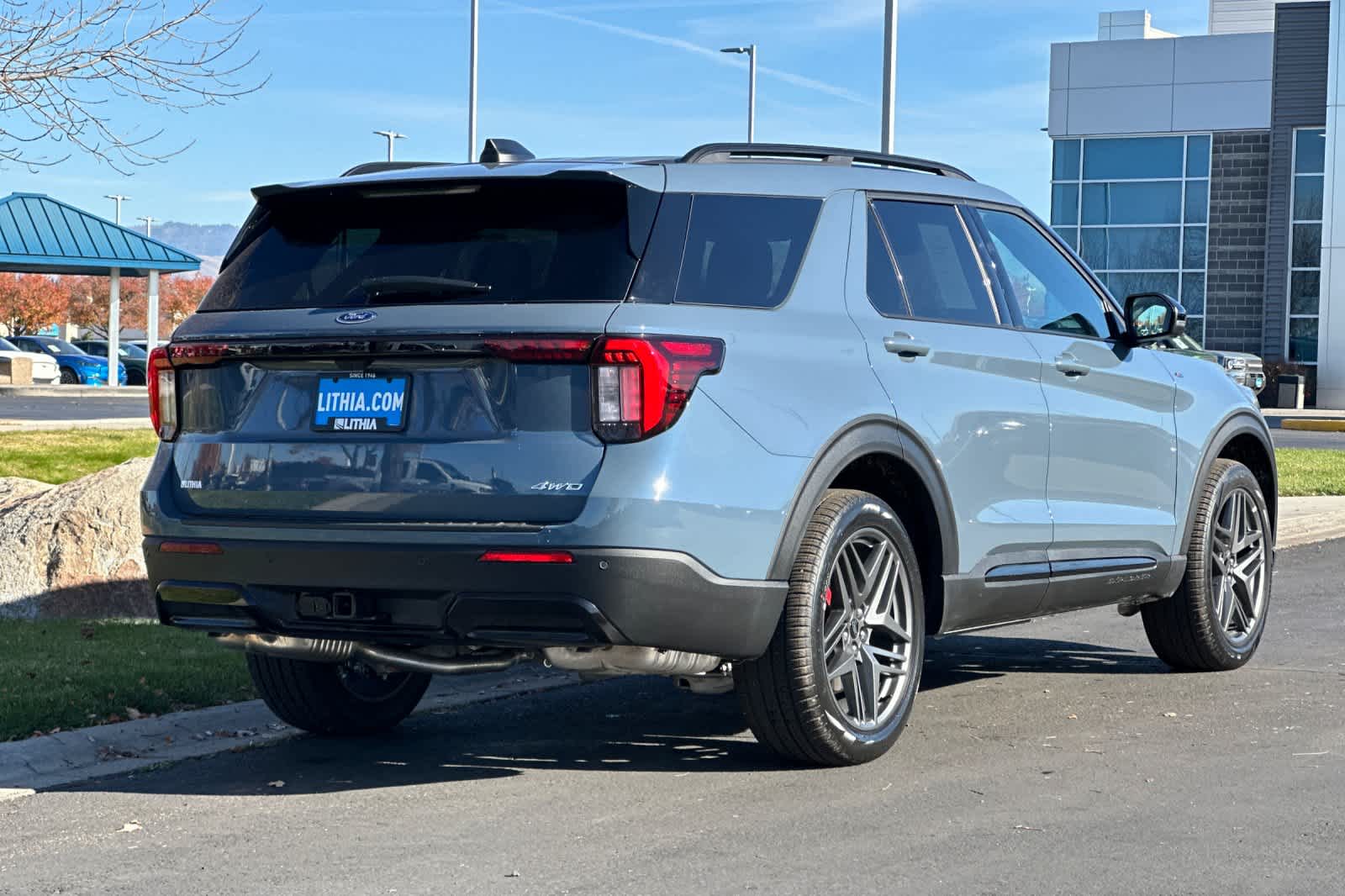 Thumbnail: 2025 Ford Explorer - 2