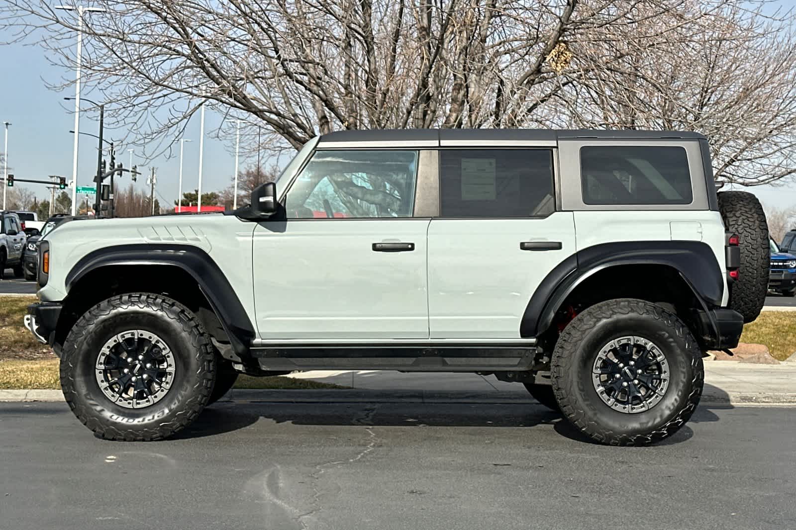 Thumbnail: 2023 Ford Bronco - 5