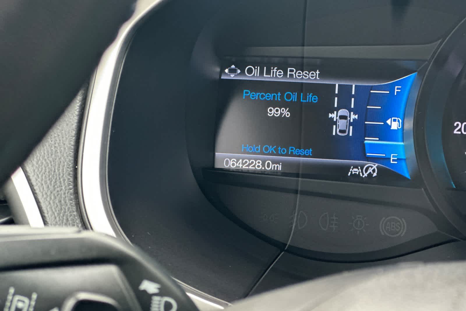 Thumbnail: 2019 Ford Edge - 25