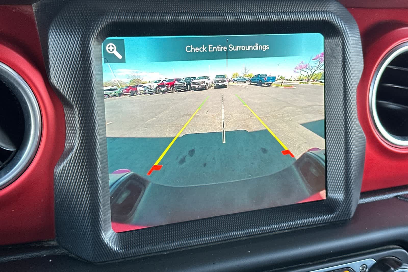 Thumbnail: 2020 Jeep Gladiator - 19