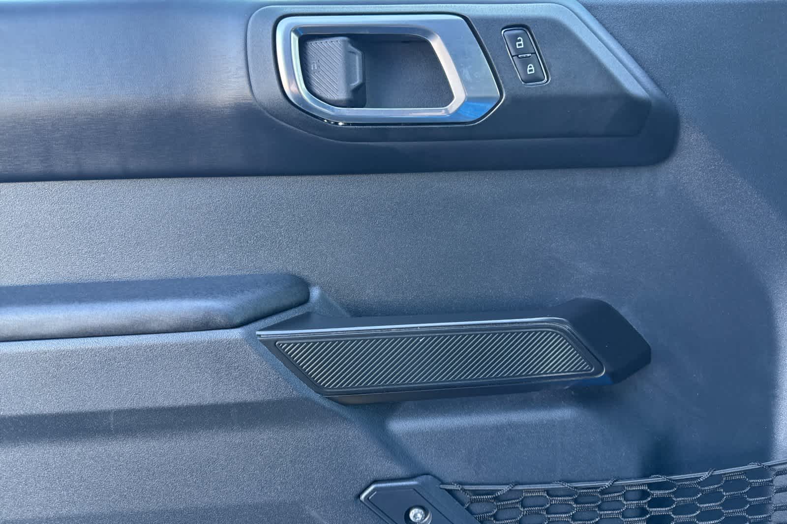 Thumbnail: 2025 Ford Bronco - 12