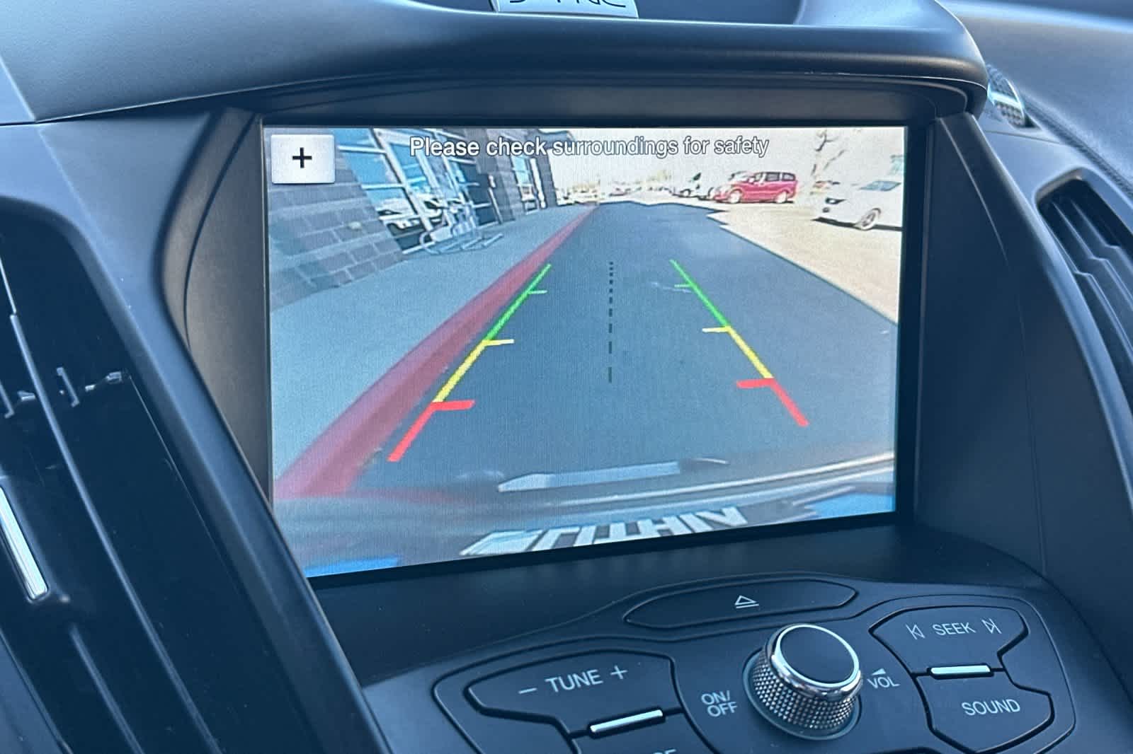 Thumbnail: 2016 Ford Escape - 19