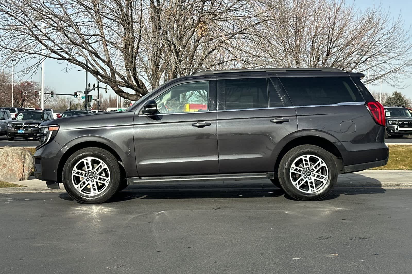 Thumbnail: 2025 Ford Expedition - 5