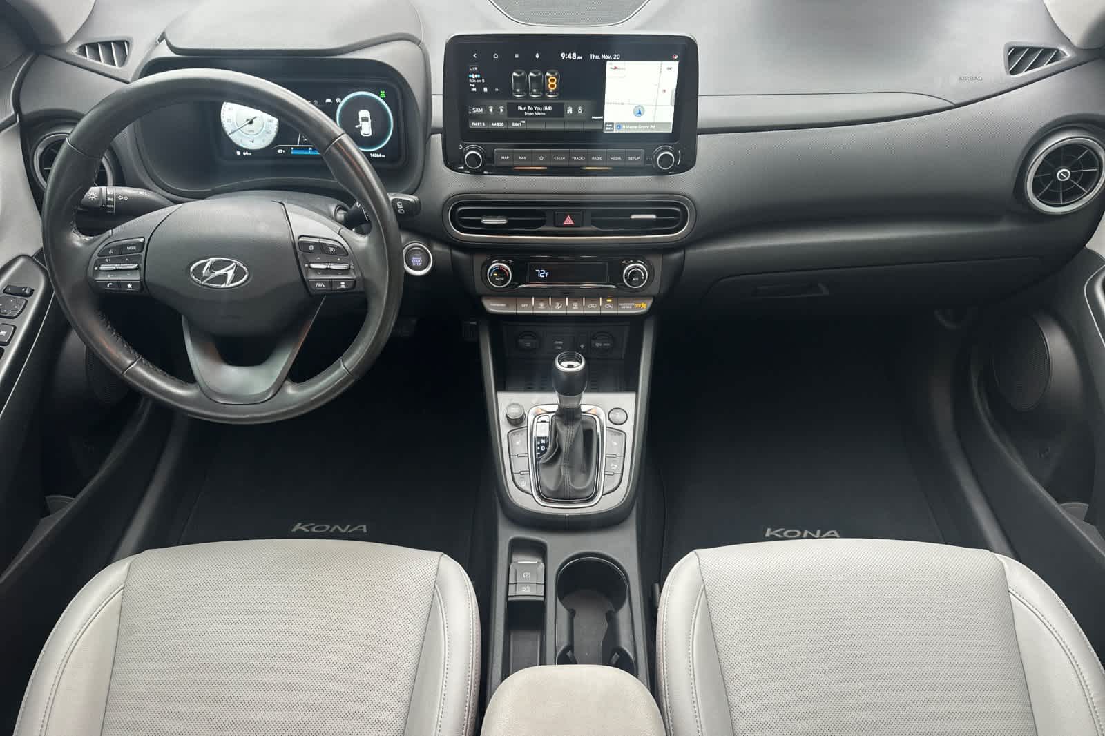 2022 Hyundai Kona Limited photo 3