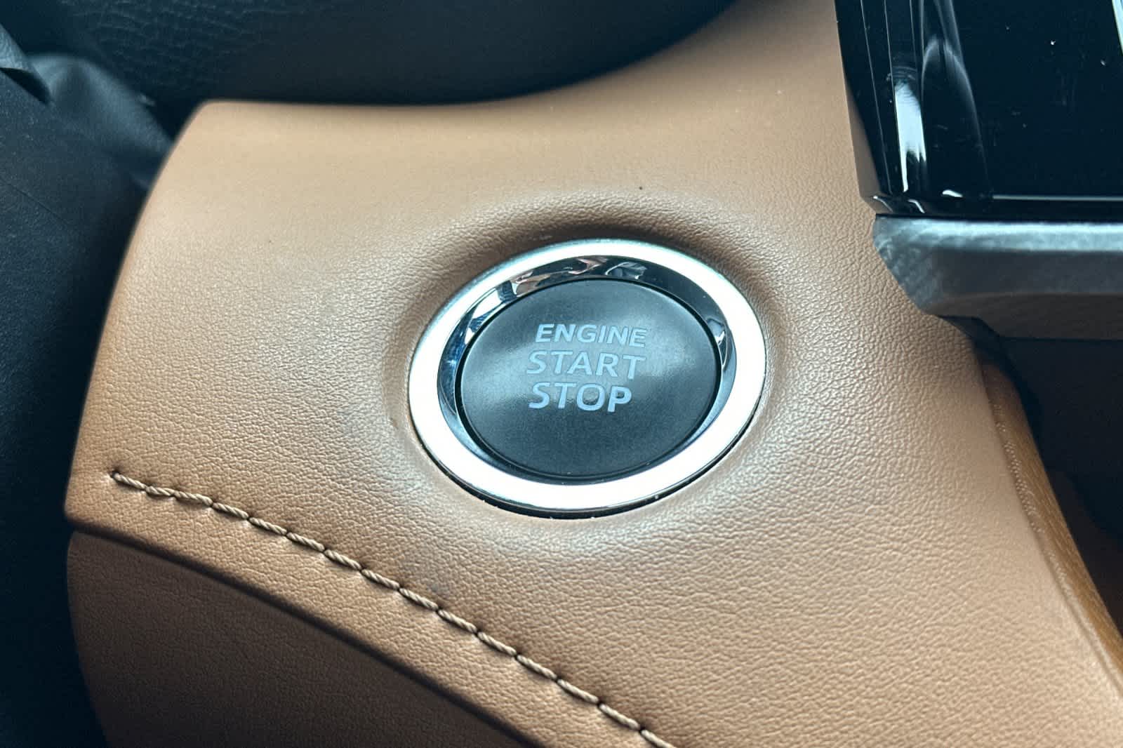 Thumbnail: 2023 Toyota Highlander - 23