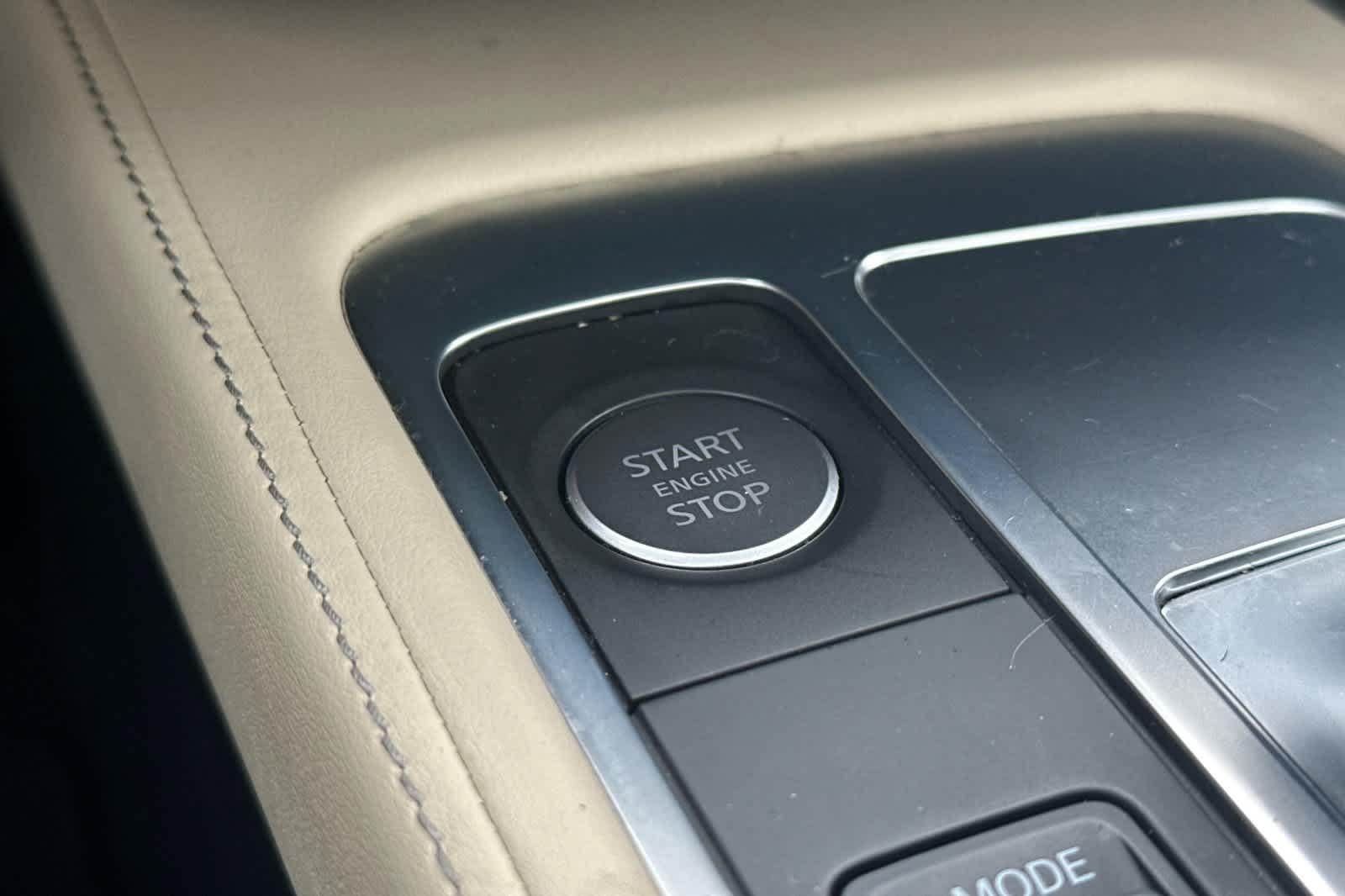 Thumbnail: 2025 INFINITI QX60 - 24