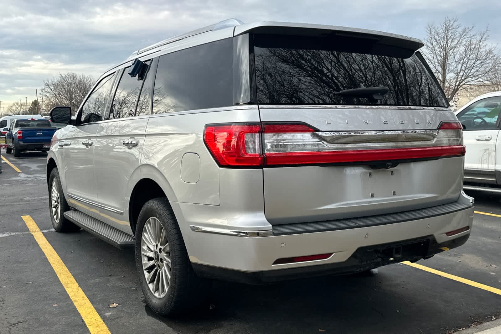 Thumbnail: 2019 Lincoln Navigator - 3