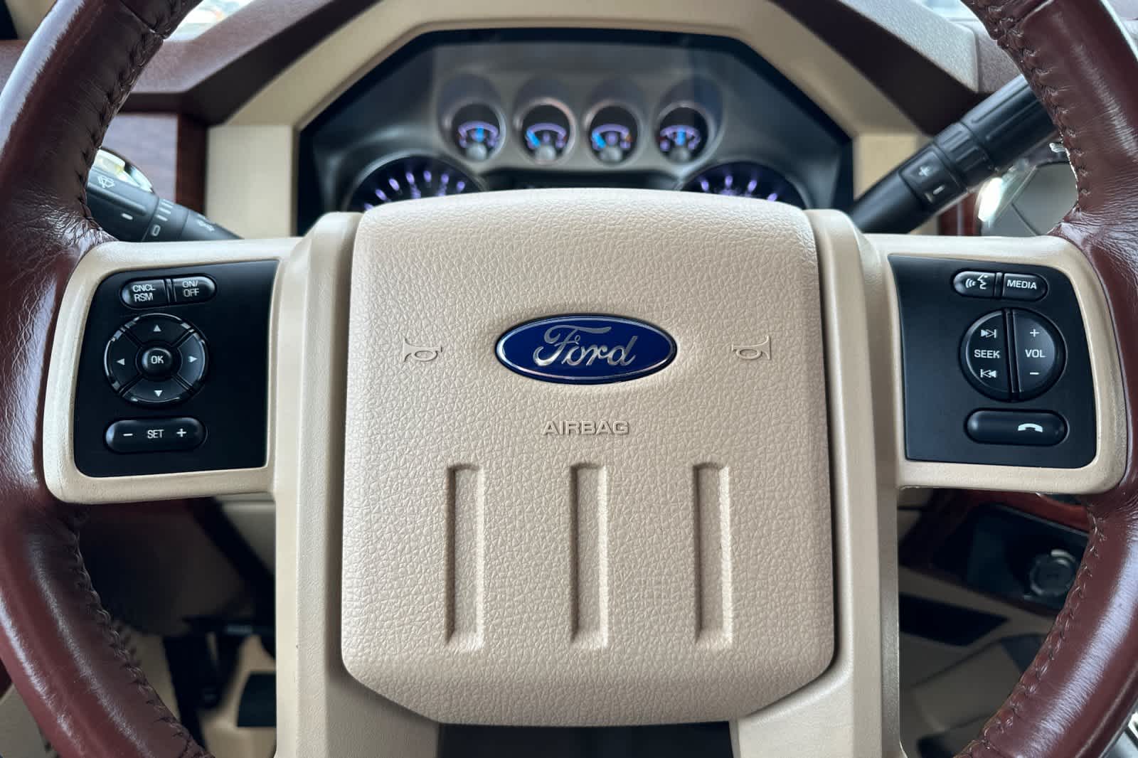 Thumbnail: 2014 Ford F-250 - 21