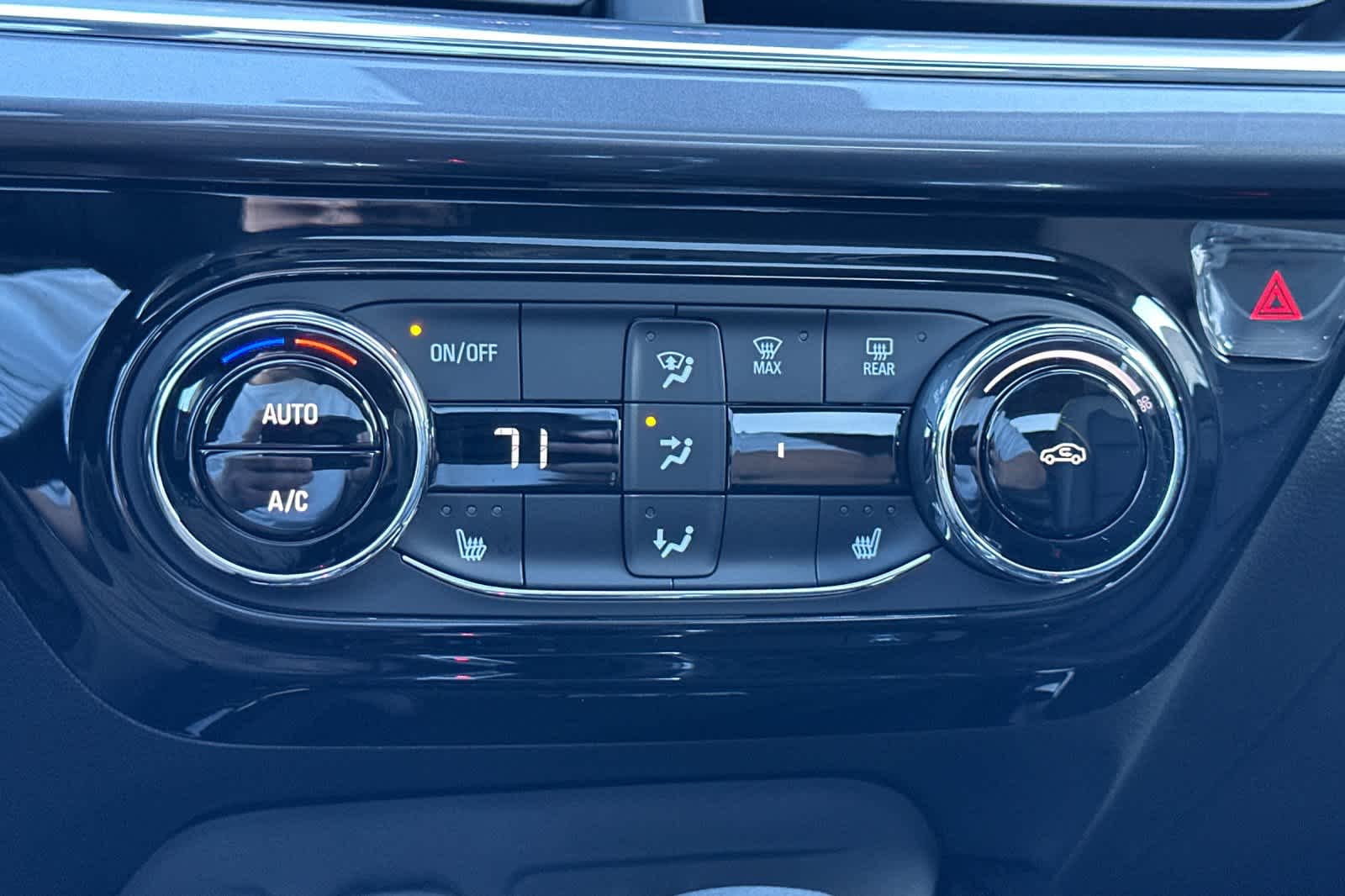 Thumbnail: 2026 Chevrolet Trax - 20