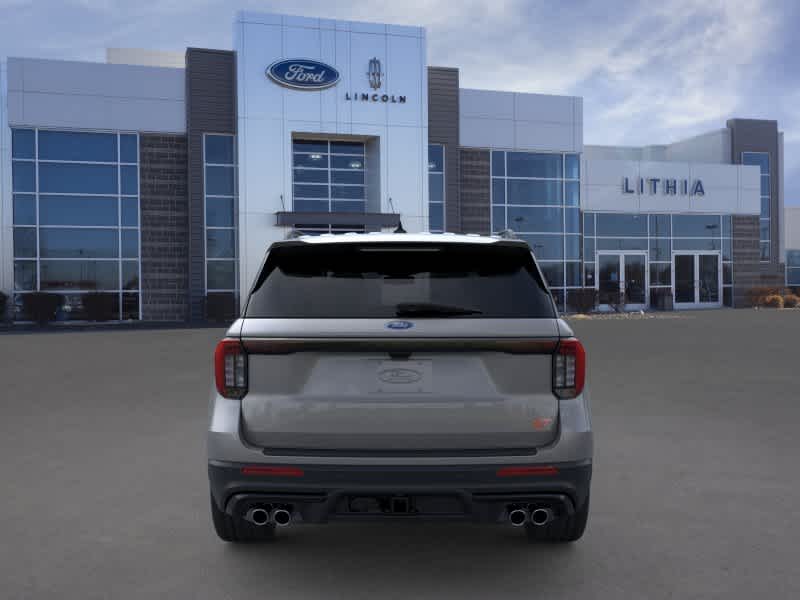 Thumbnail: 2026 Ford Explorer - 5