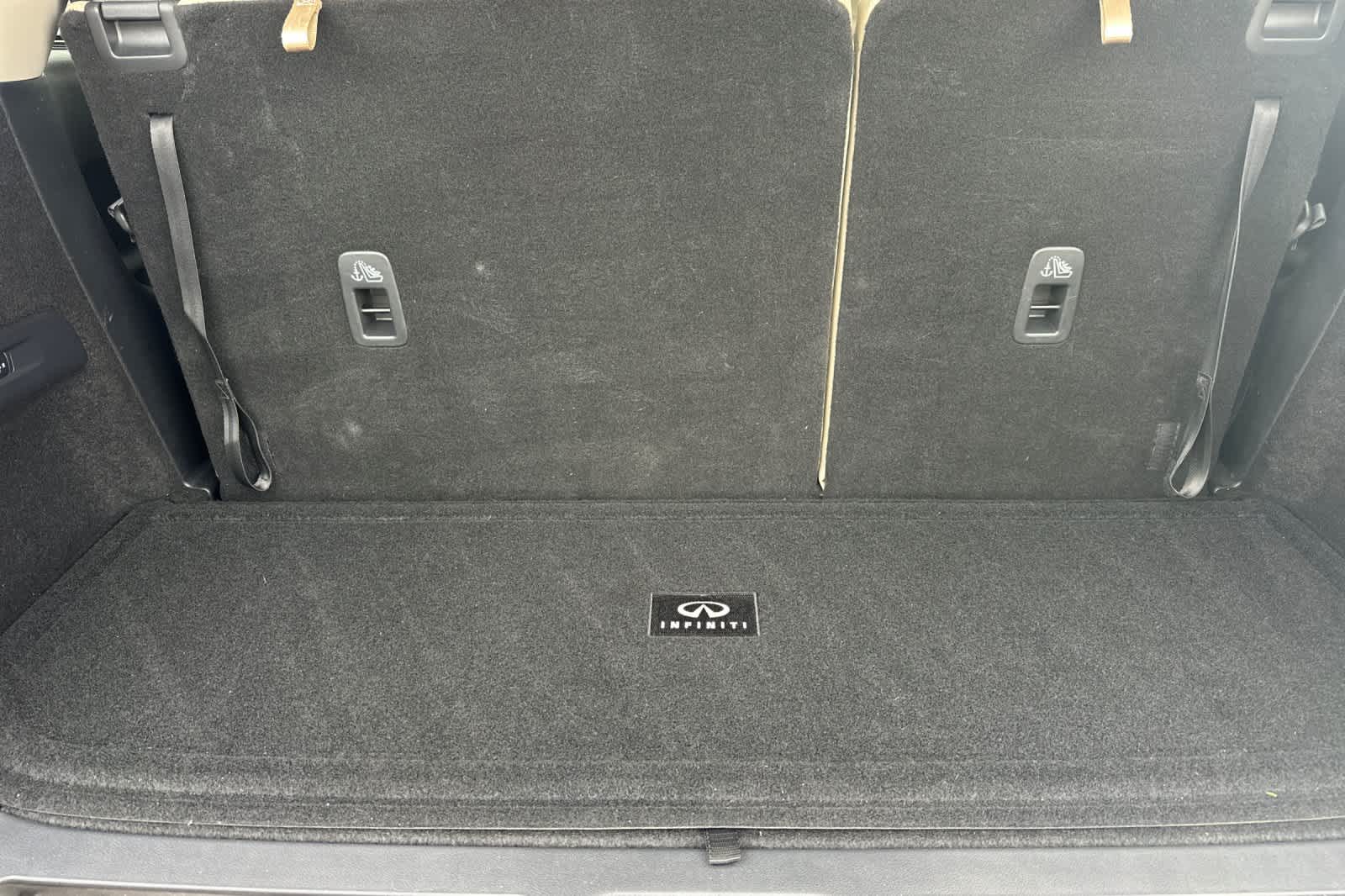 Thumbnail: 2025 INFINITI QX60 - 16