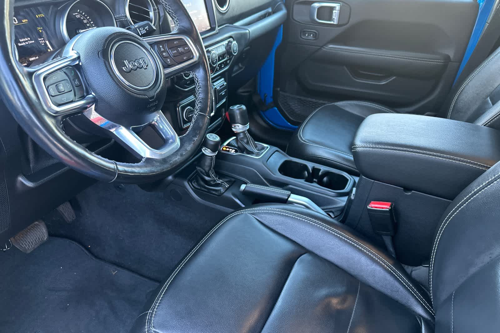 Thumbnail: 2021 Jeep Wrangler - 11