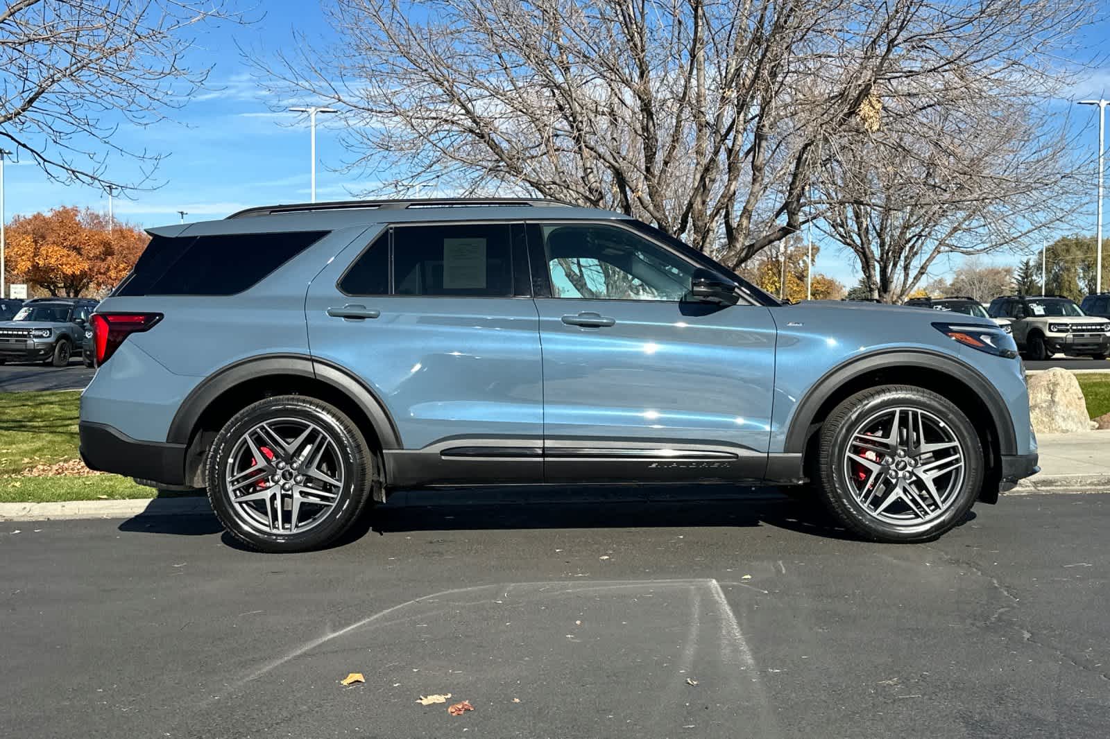 Thumbnail: 2025 Ford Explorer - 8