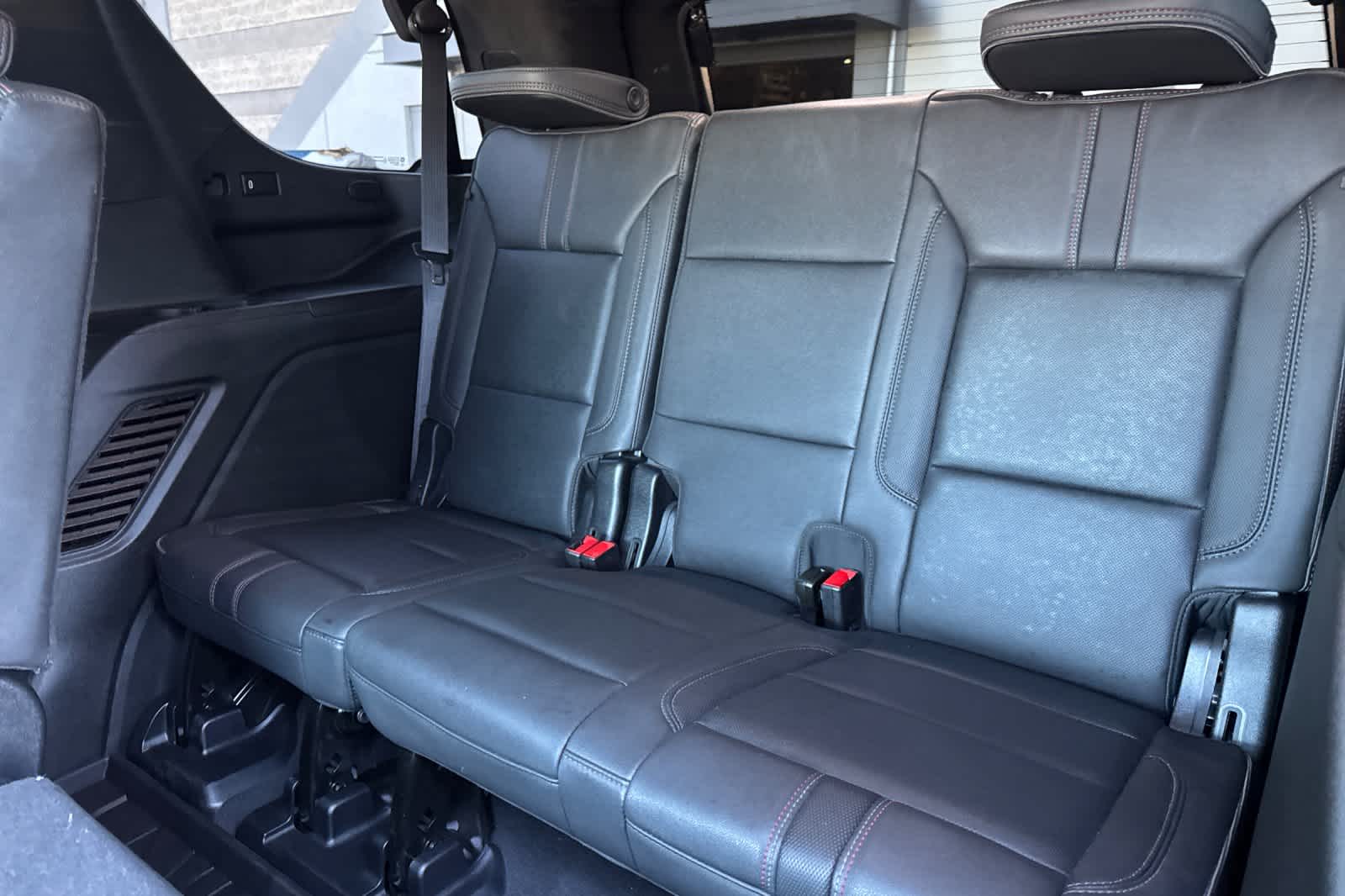 Thumbnail: 2023 Chevrolet Tahoe - 15