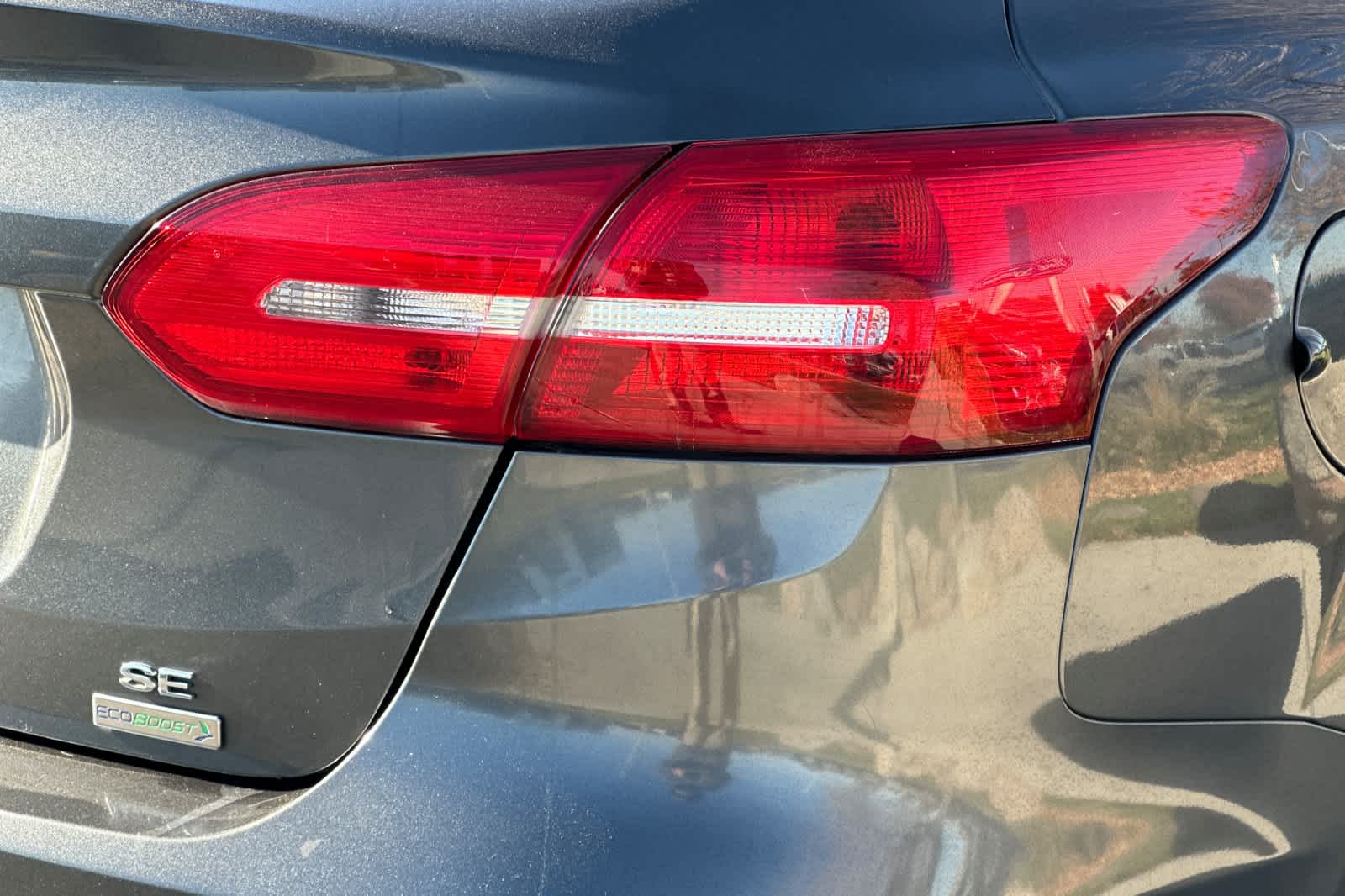 Thumbnail: 2018 Ford Focus - 25