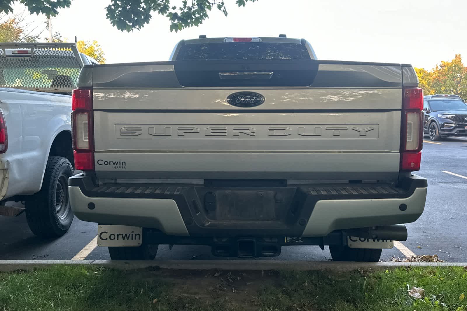 2021 Ford F-350 Lariat photo 4
