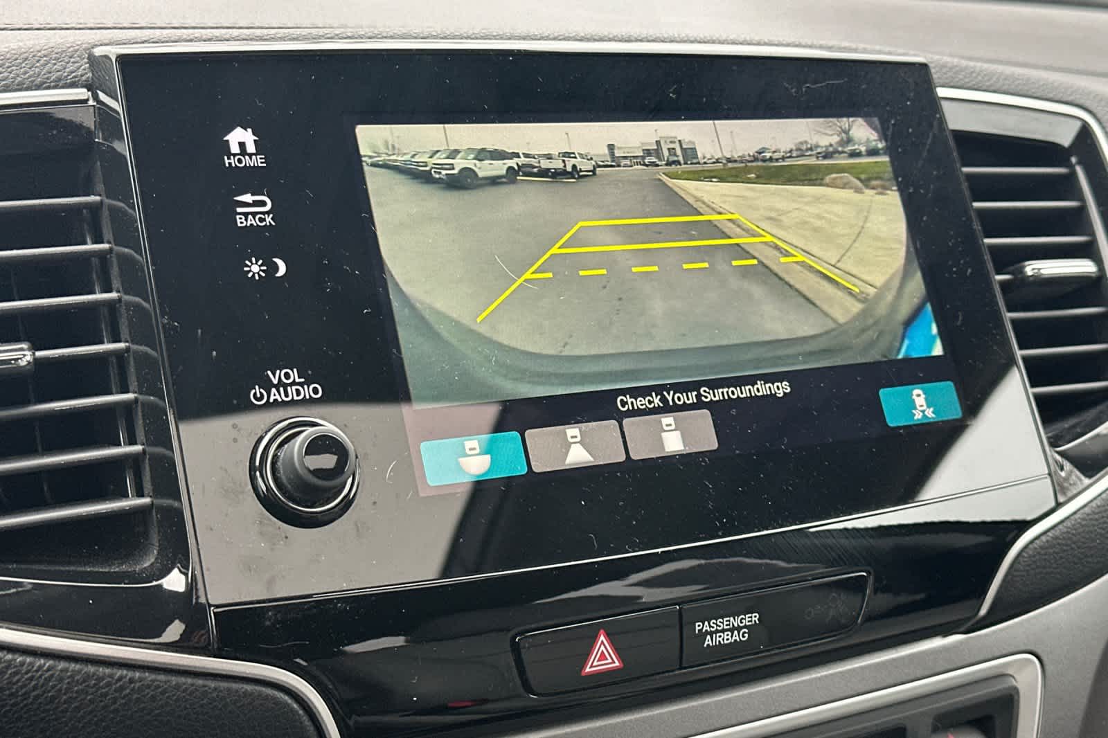 Thumbnail: 2019 Honda Pilot - 20