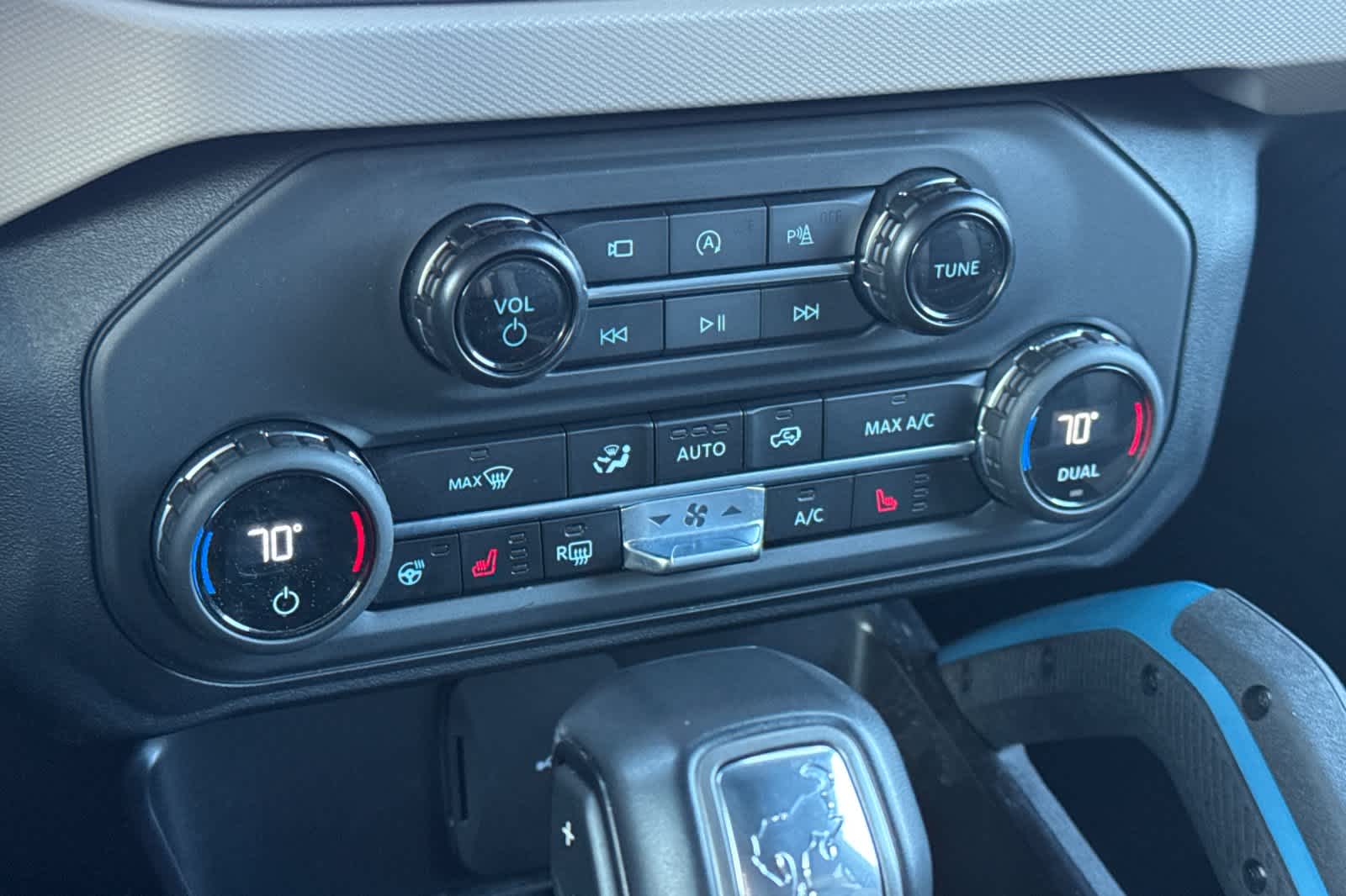 Thumbnail: 2024 Ford Bronco - 21