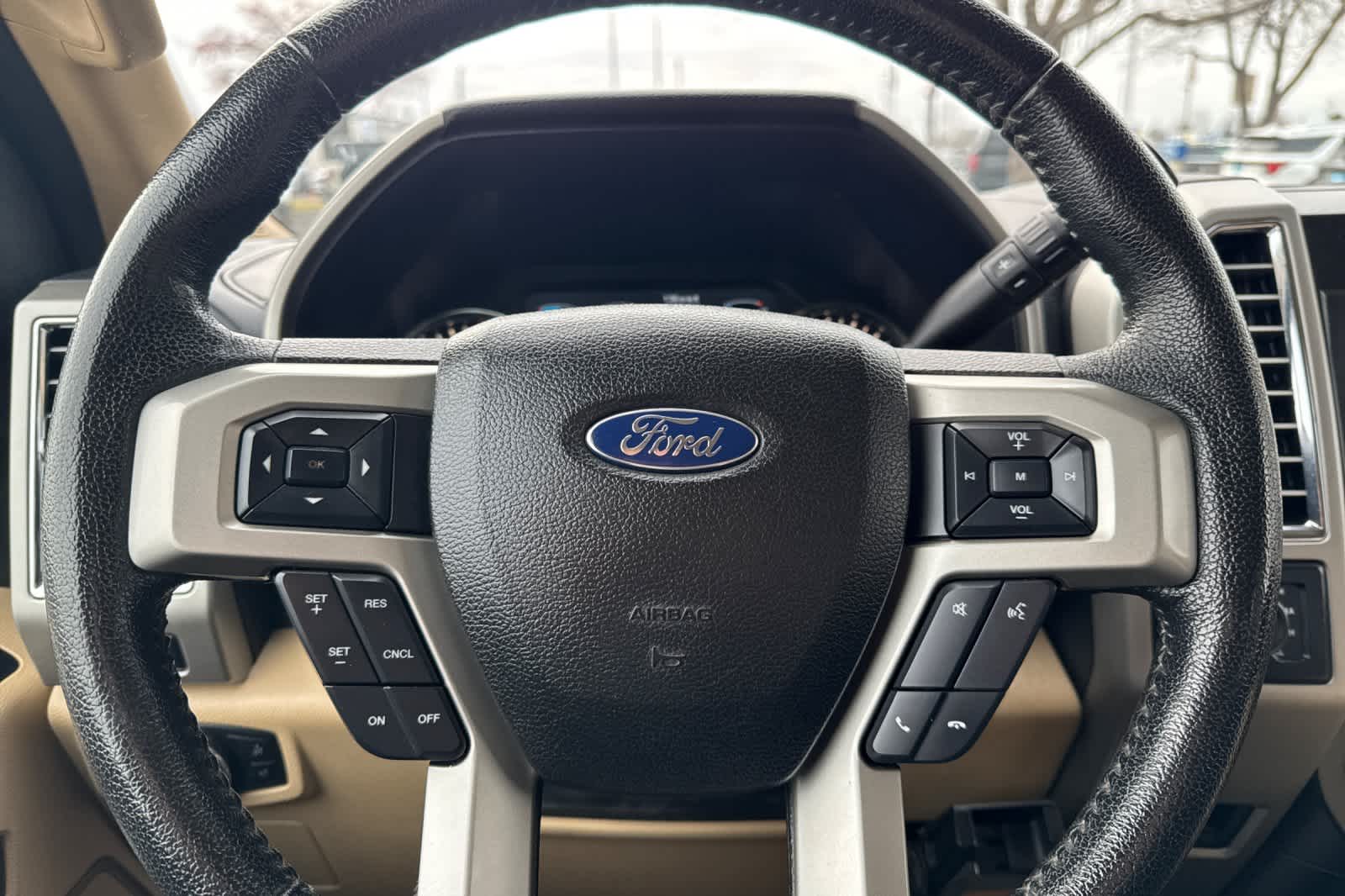 Thumbnail: 2015 Ford F-150 - 23