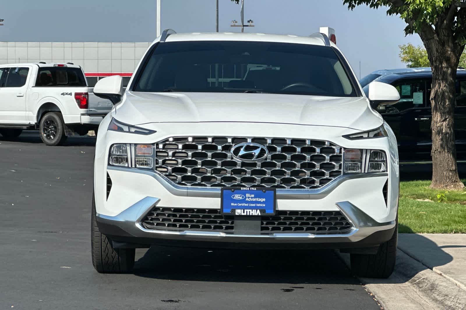 Thumbnail: 2021 Hyundai Santa Fe - 10
