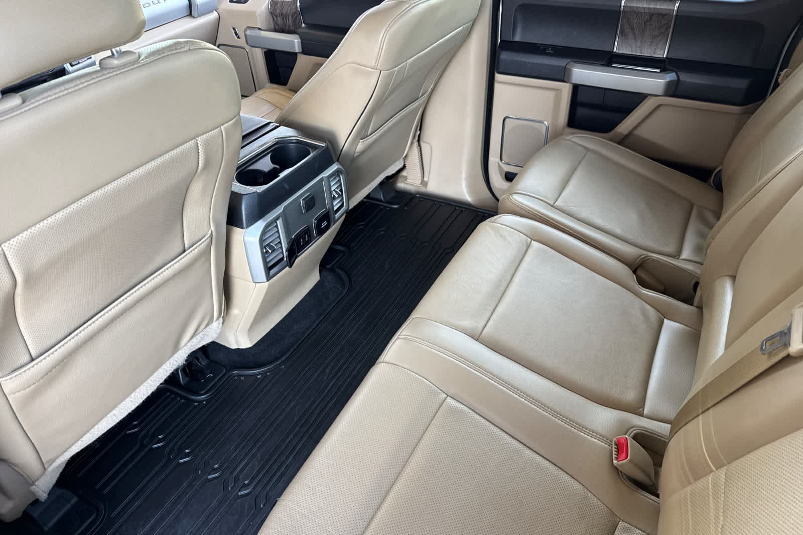 Thumbnail: 2017 Ford F-250 - 4