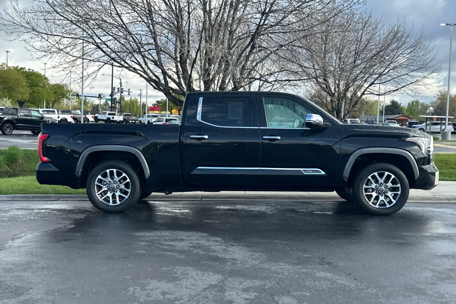 Thumbnail: 2023 Toyota Tundra - 8
