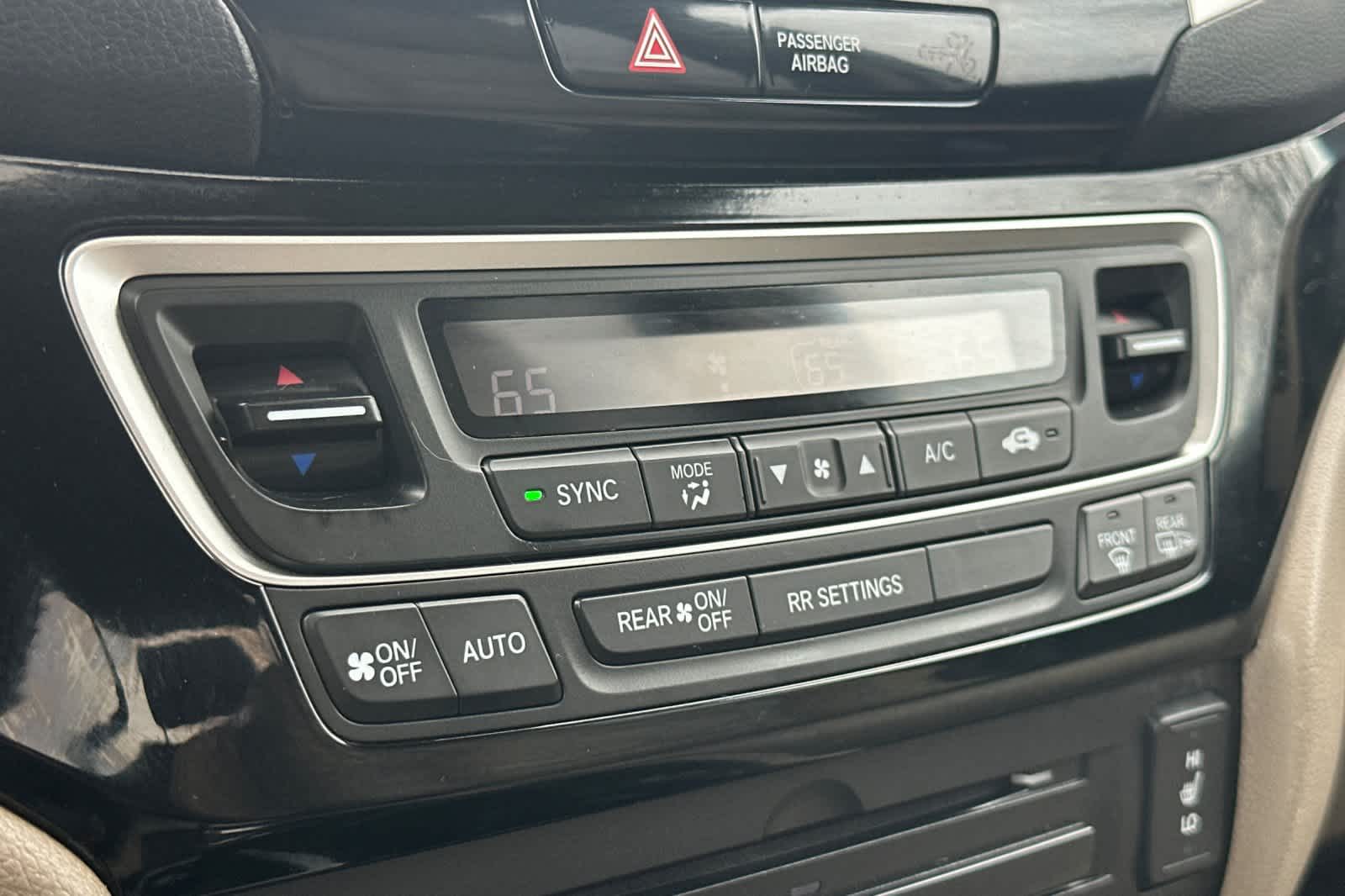 Thumbnail: 2017 Honda Ridgeline - 20