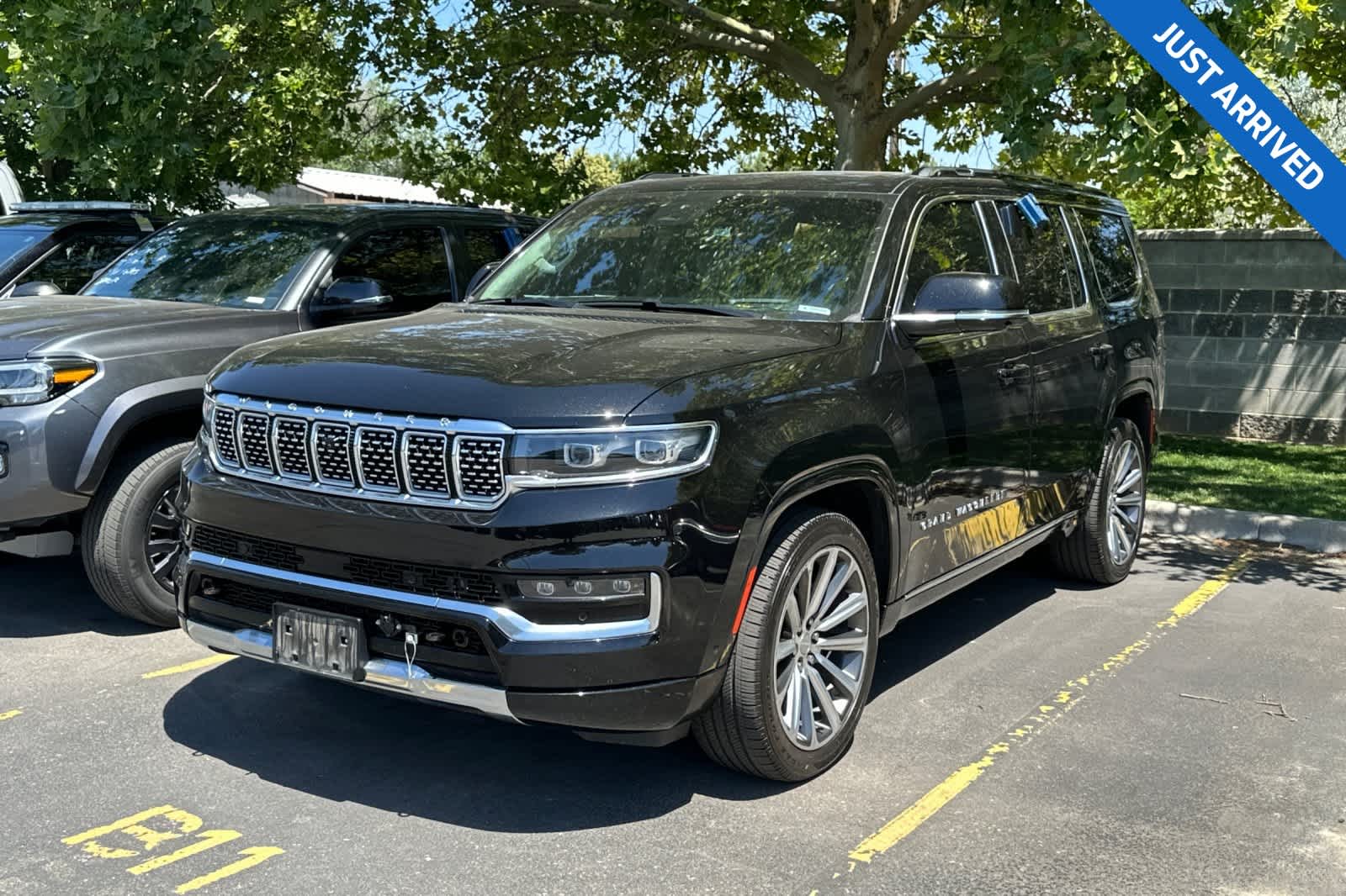 2022 Jeep Grand Wagoneer