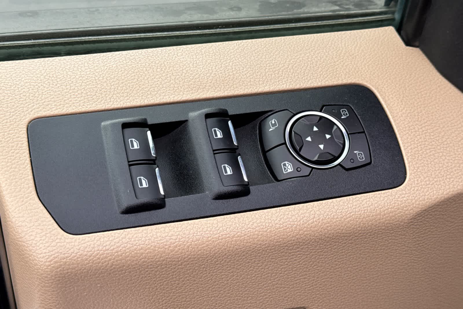 Thumbnail: 2015 Ford F-150 - 13