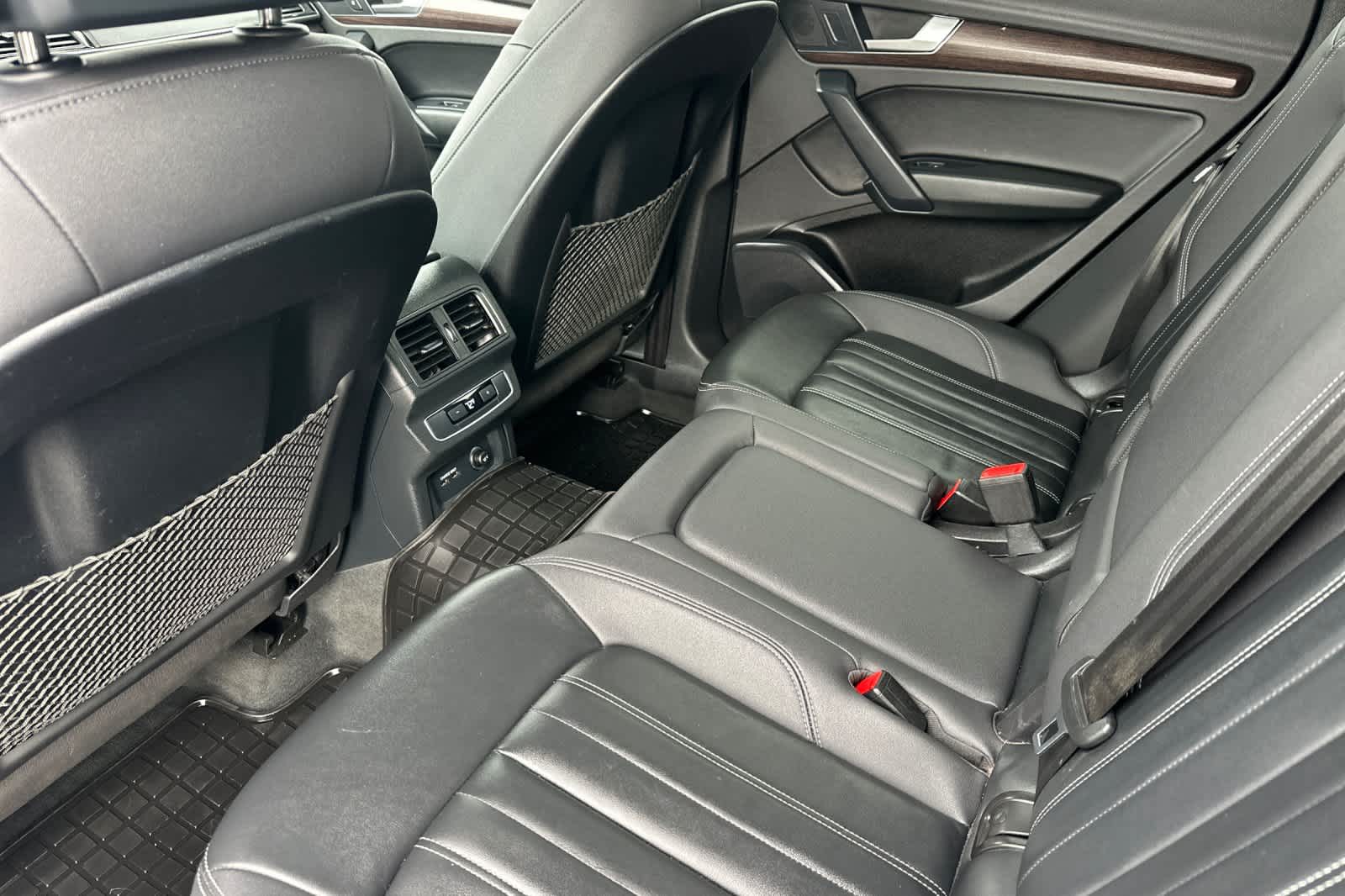 Thumbnail: 2023 Audi Q5 - 4