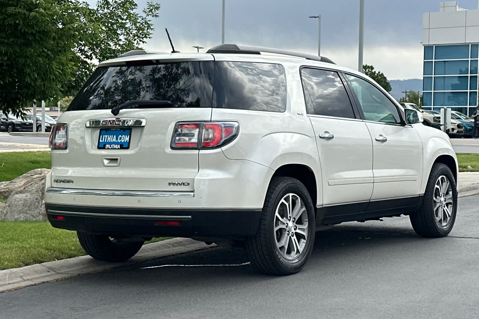 Thumbnail: 2014 GMC Acadia - 2