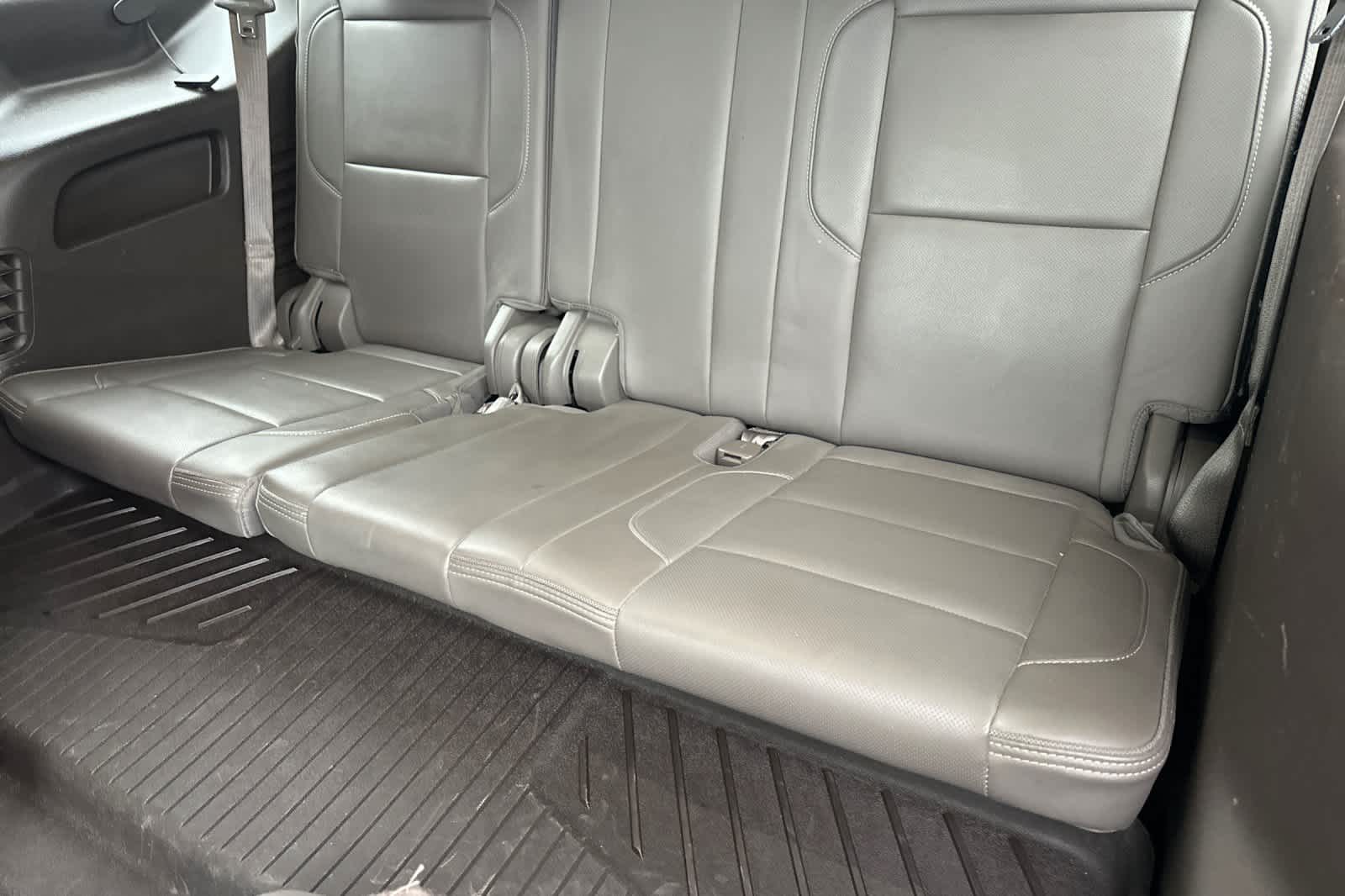 Thumbnail: 2015 GMC Yukon - 15