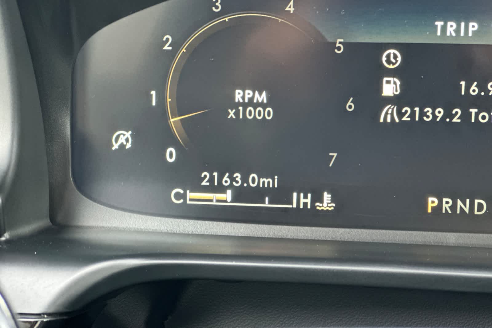 Thumbnail: 2023 Lincoln Aviator - 25