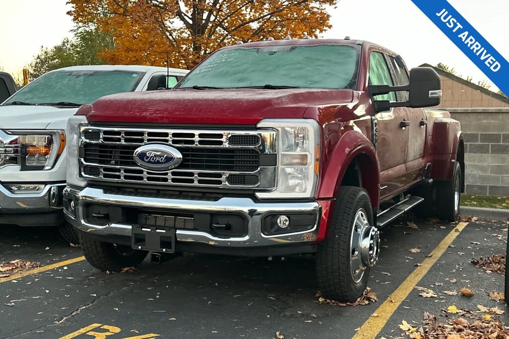Used 2025 Ford F-450 F-450 XLT Truck Crew Cab