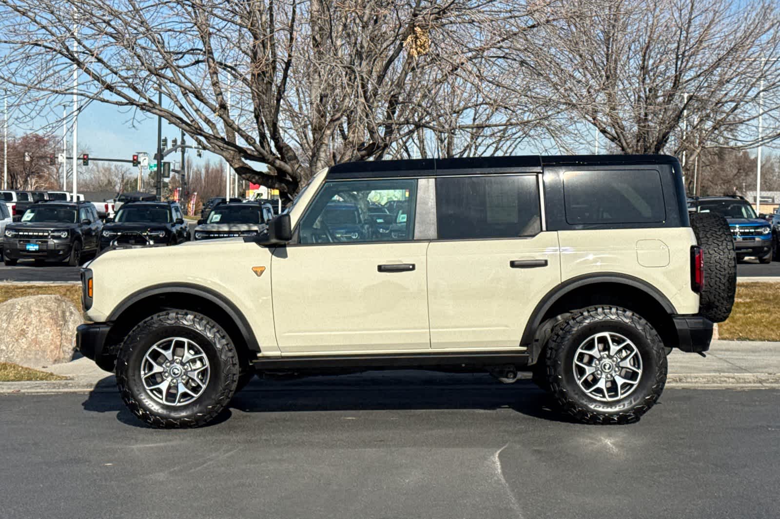 Thumbnail: 2025 Ford Bronco - 5