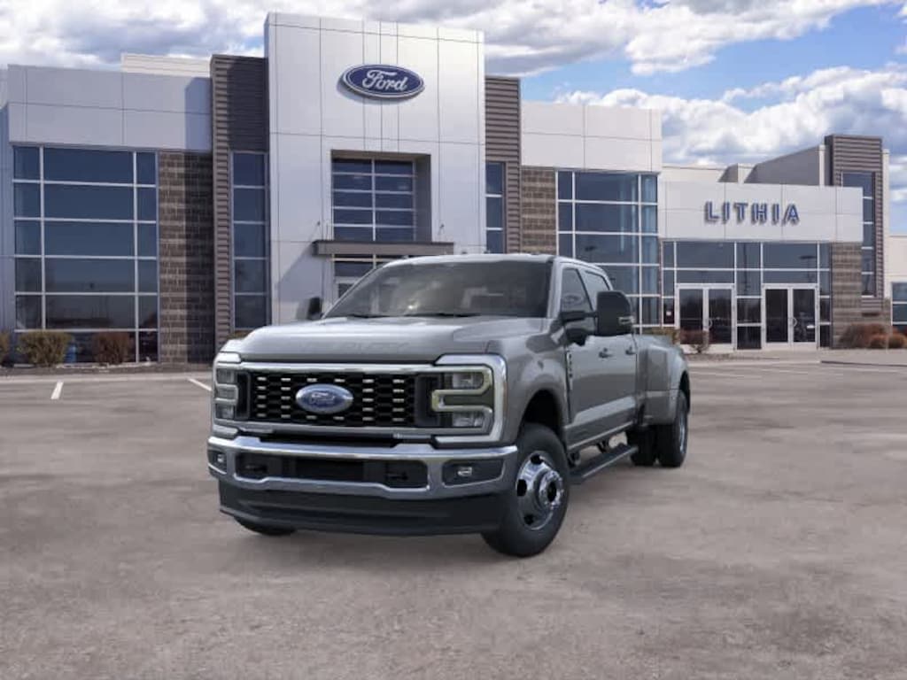 New 2026 Ford F-350 Lariat Truck