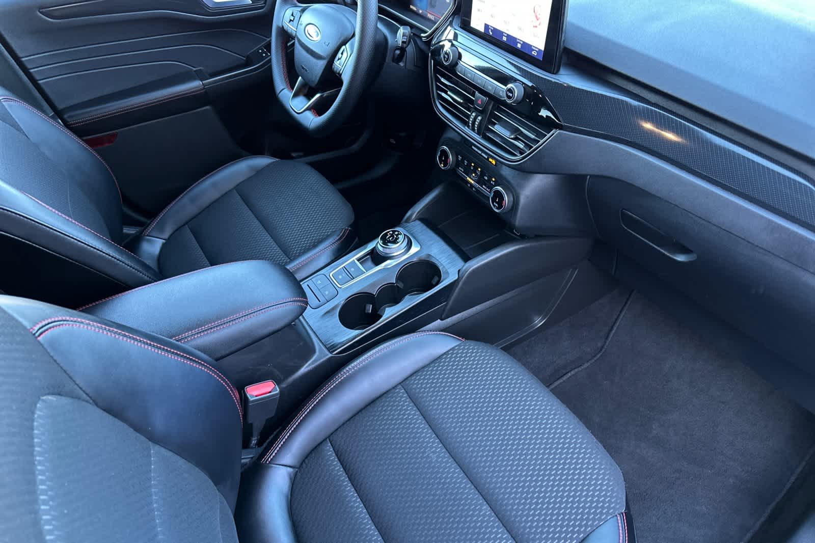 Thumbnail: 2025 Ford Escape - 16