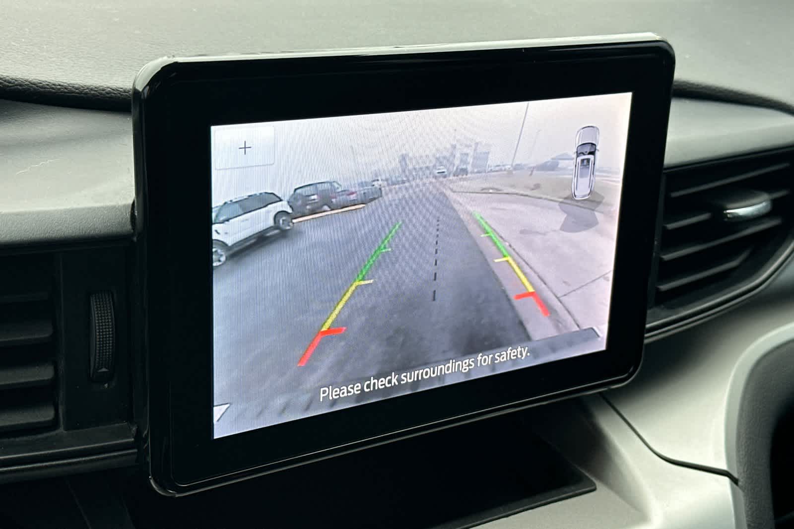 Thumbnail: 2021 Ford Explorer - 20