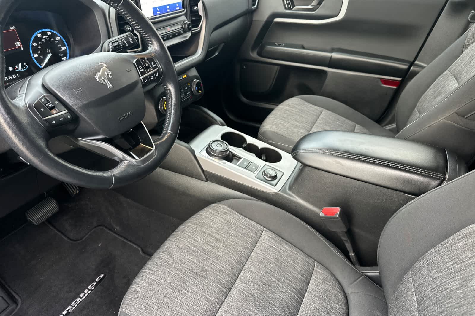 Thumbnail: 2022 Ford Bronco Sport - 11