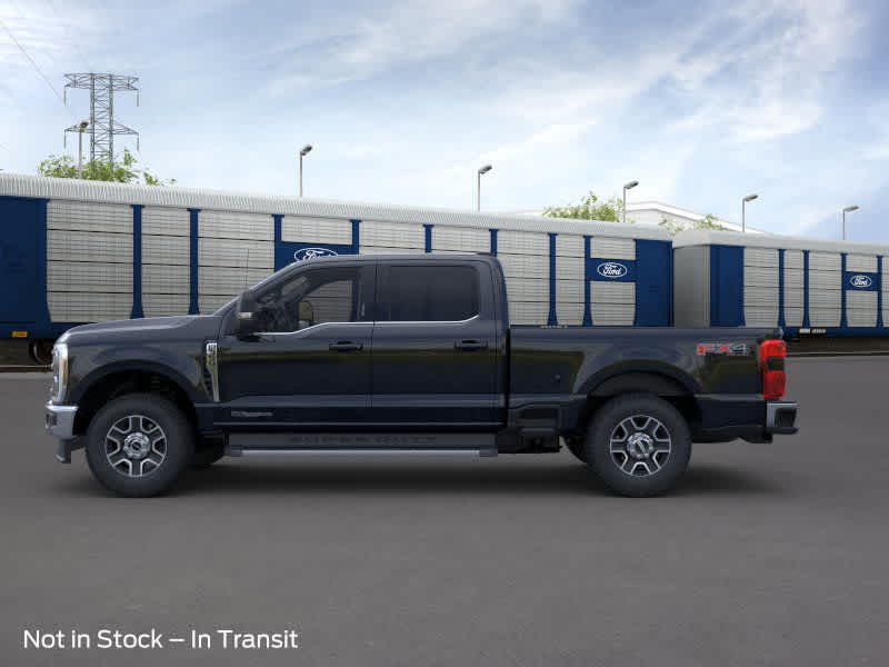 2025 Ford F-350 Lariat photo 3