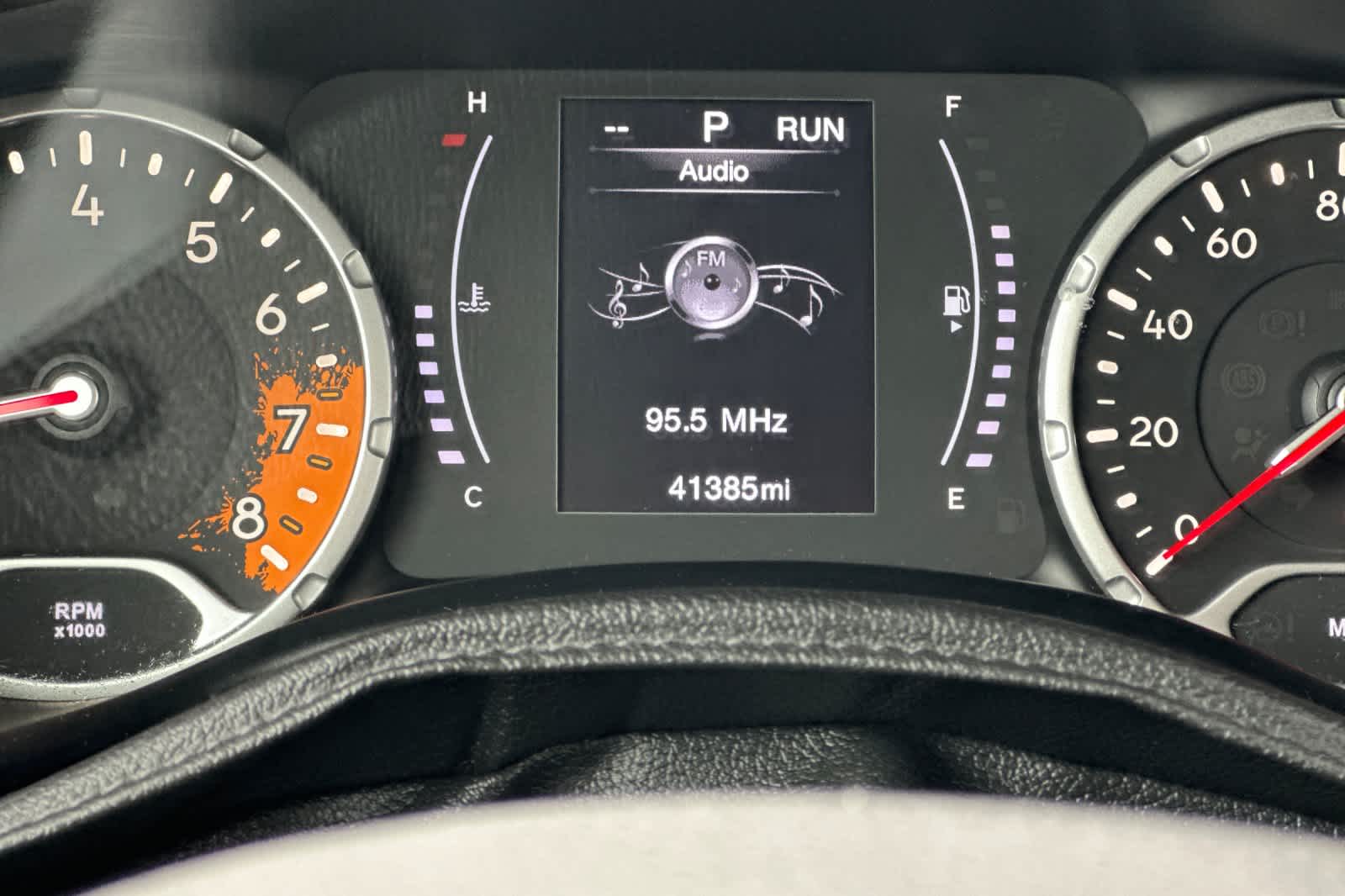 Thumbnail: 2018 Jeep Renegade - 25